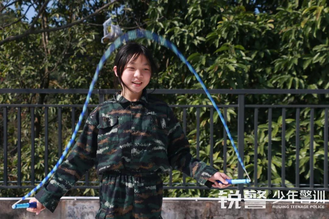 超越體(tǐ)育營圓滿結營:少(shǎo)年(nián)強中國(guó)強,堅定信念勇往直前