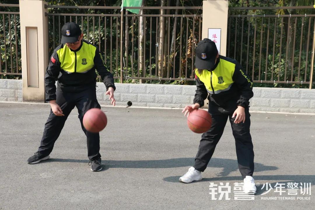 超越體(tǐ)育營圓滿結營:少(shǎo)年(nián)強中國(guó)強,堅定信念勇往直前