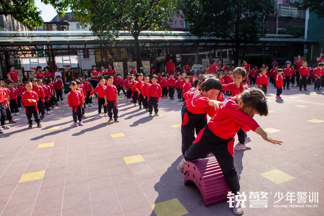 消防安全，平安“童”行(xíng)——煙(yān)墩路(lù)幼兒(ér)園消防安全教育活動