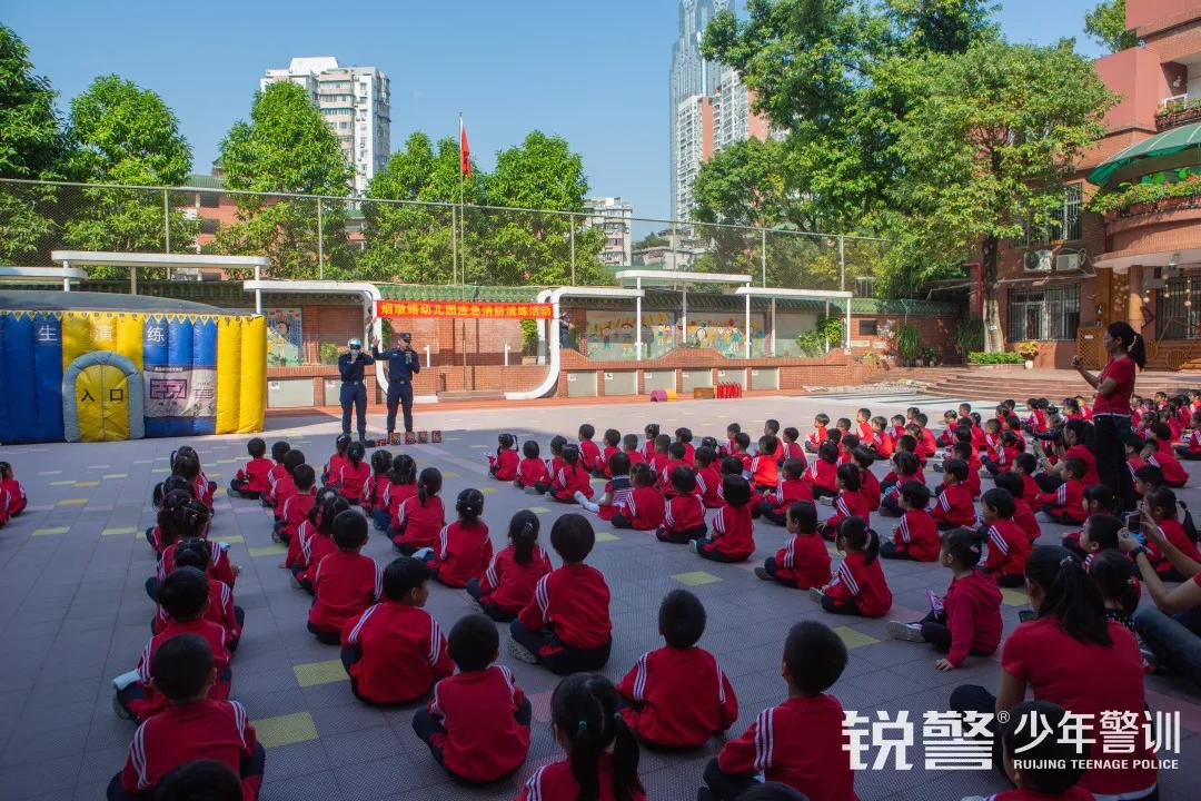 消防安全，平安“童”行(xíng)——煙(yān)墩路(lù)幼兒(ér)園消防安全教育活動