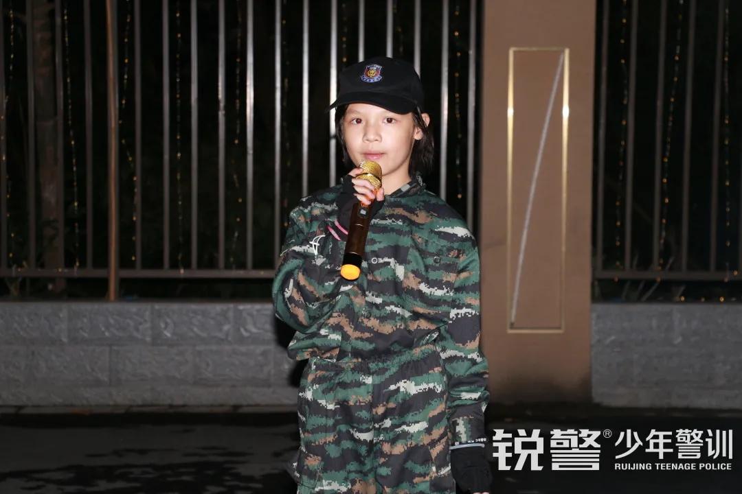 超越體(tǐ)育營圓滿結營:少(shǎo)年(nián)強中國(guó)強,堅定信念勇往直前