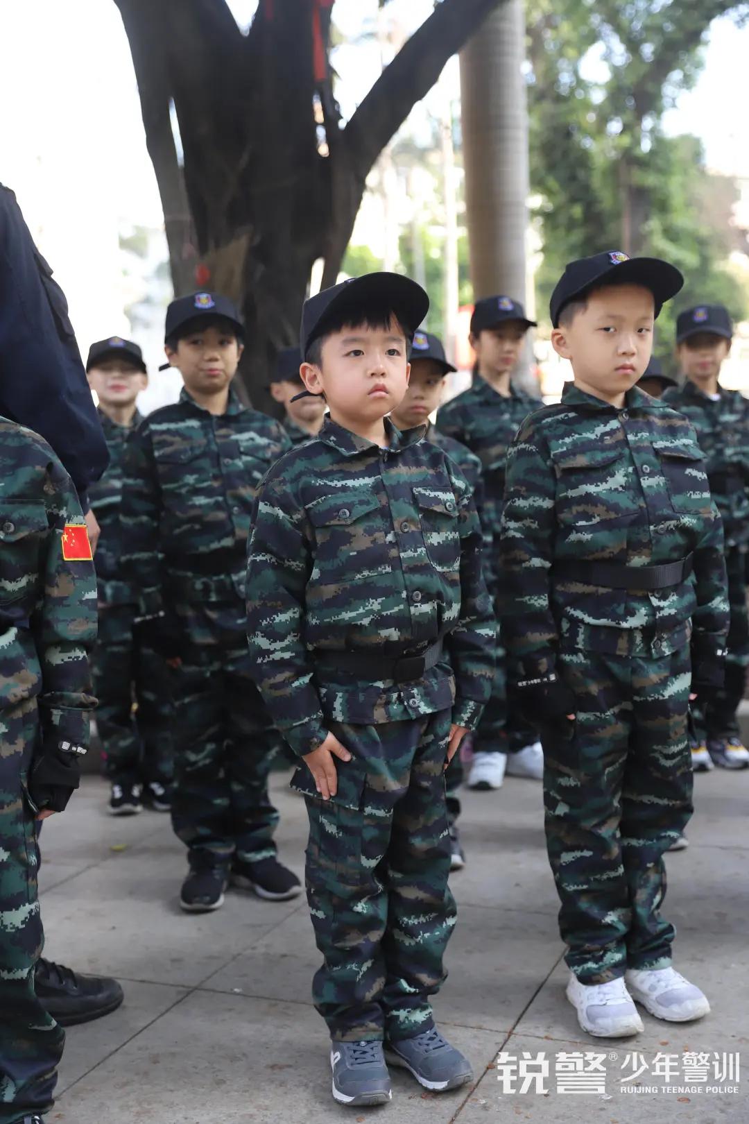 特警突擊營圓滿結營:曆經警訓淬煉,成就(jiù)英勇少(shǎo)年(nián)